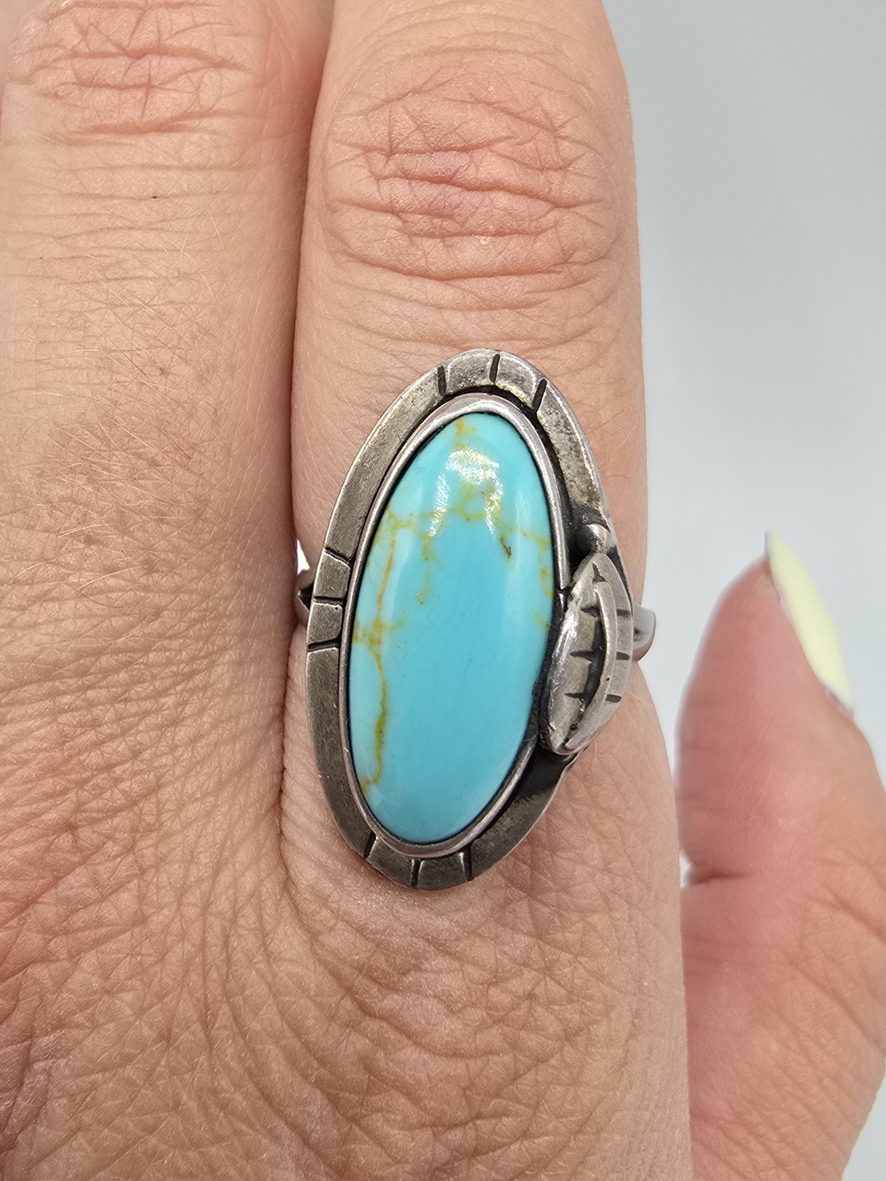 VTG 925 Sterling Silver Turquoise Ring Southwestern Navajo Style Size 8.25 - Picture 3 of 14